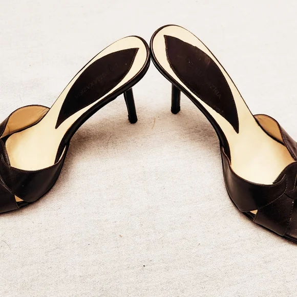 BCBG Brown Slip-On Sandal Heels - Size 7 - Picture 3 of 6